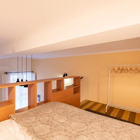 公寓 - Colourful - Cozy 布达佩斯