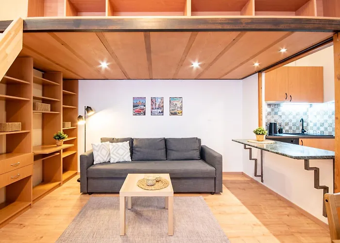 - Colourful - Cozy Apartament Budapesta