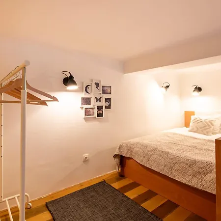 아파트 - Colourful - Cozy