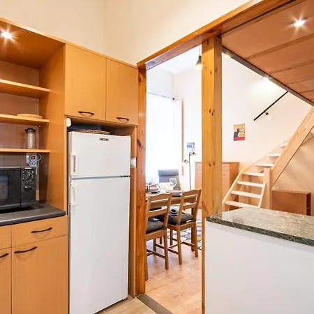 - Colourful - Cozy * Budapeste